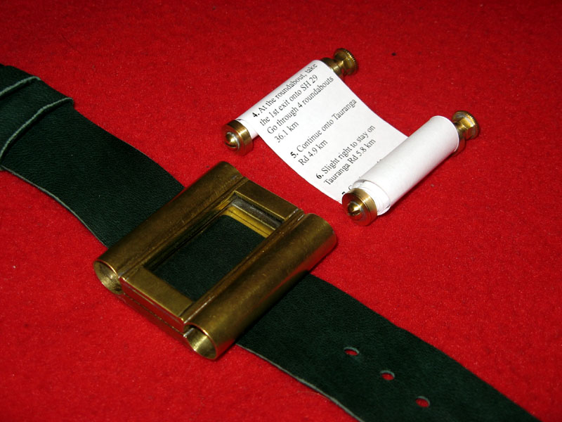 Illustration for article titled Ye Olde Google Maps Navigator "Wristwatch"